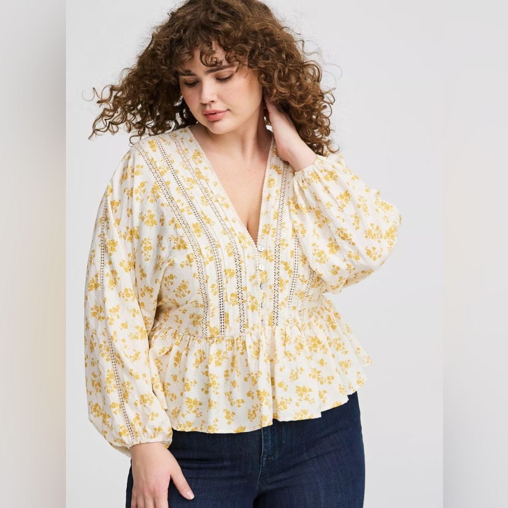 Torrid Relaxed Yellow Floral Peasant Top